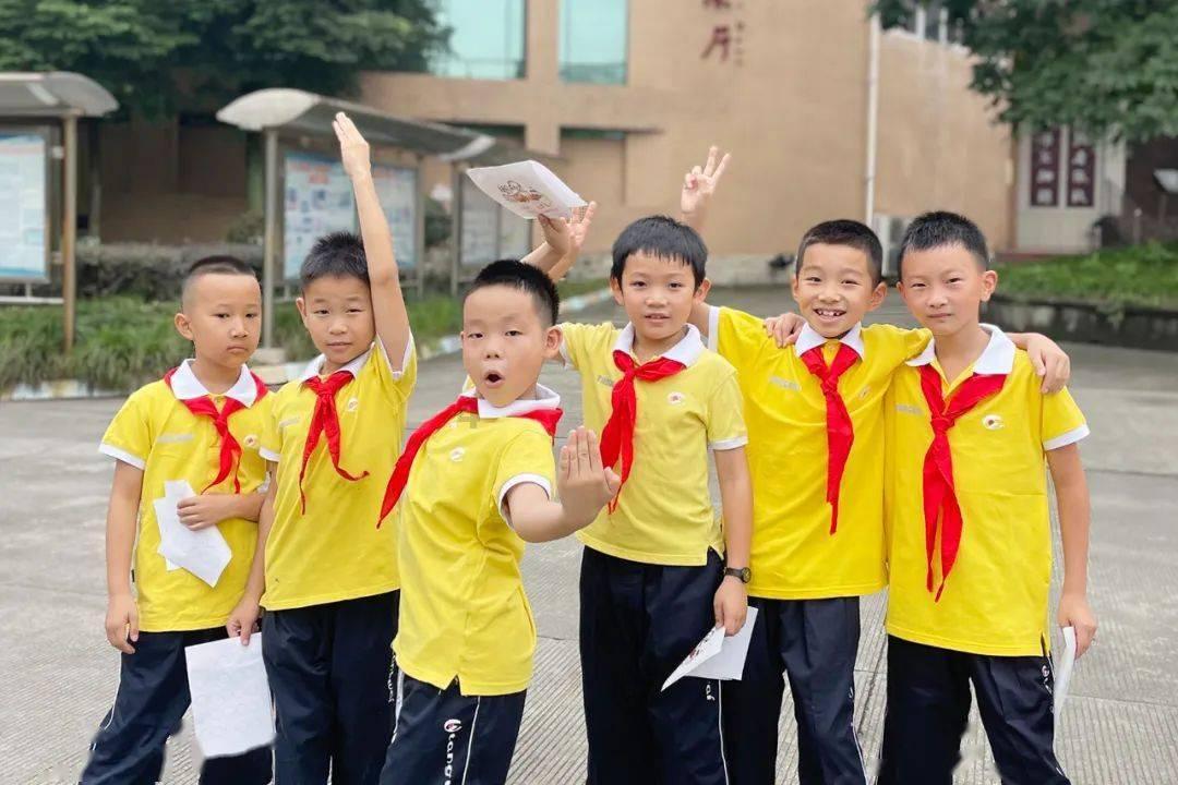 了解为了主播,把自己的钱都花光,值得吗?的知识星球平台 - 提升你的知识与见识